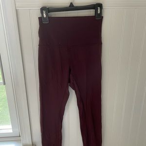 Maroon Lululemon Cropped Leggings, High Rise 25”